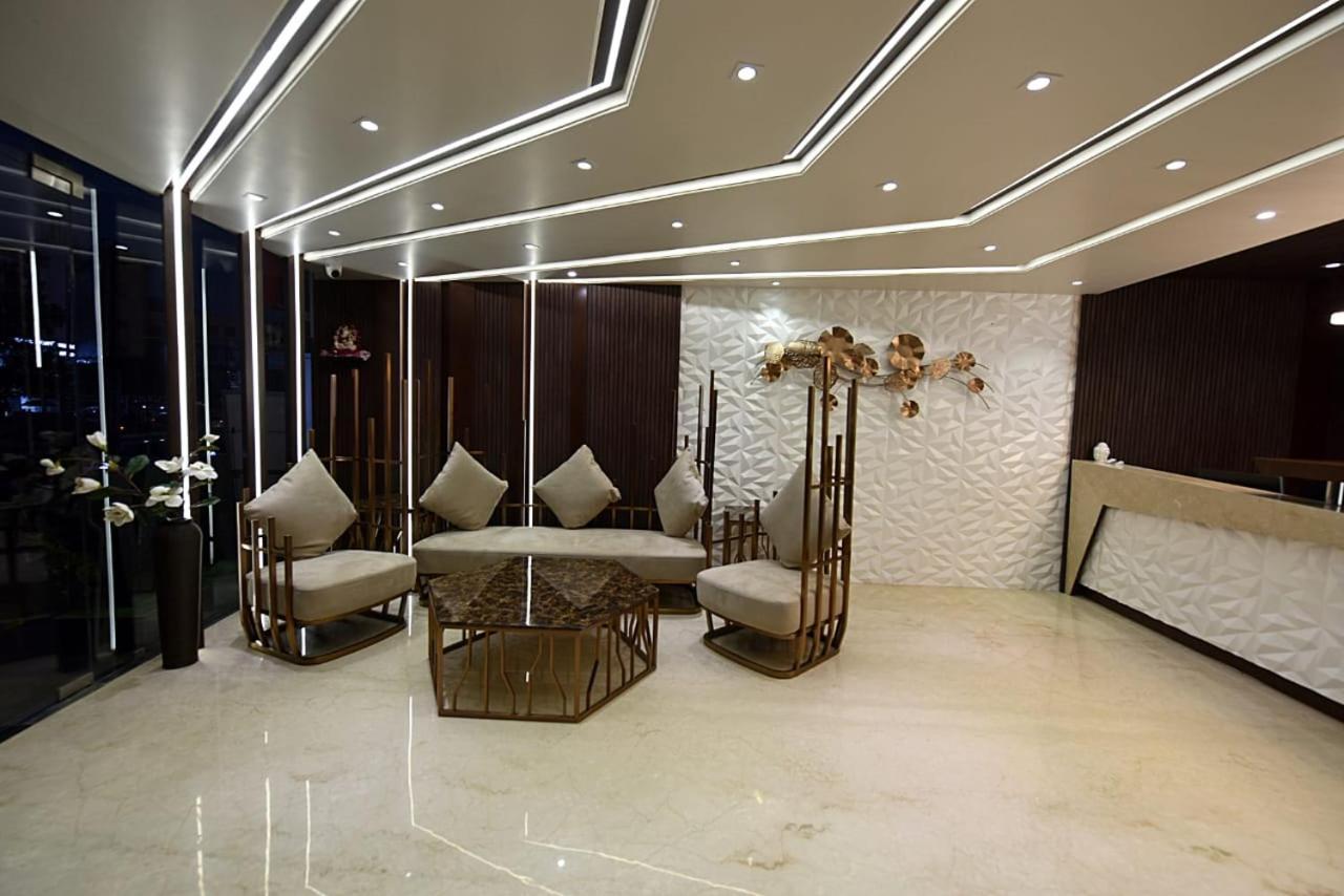 Hotel Jw Cruise Ajmer Esterno foto