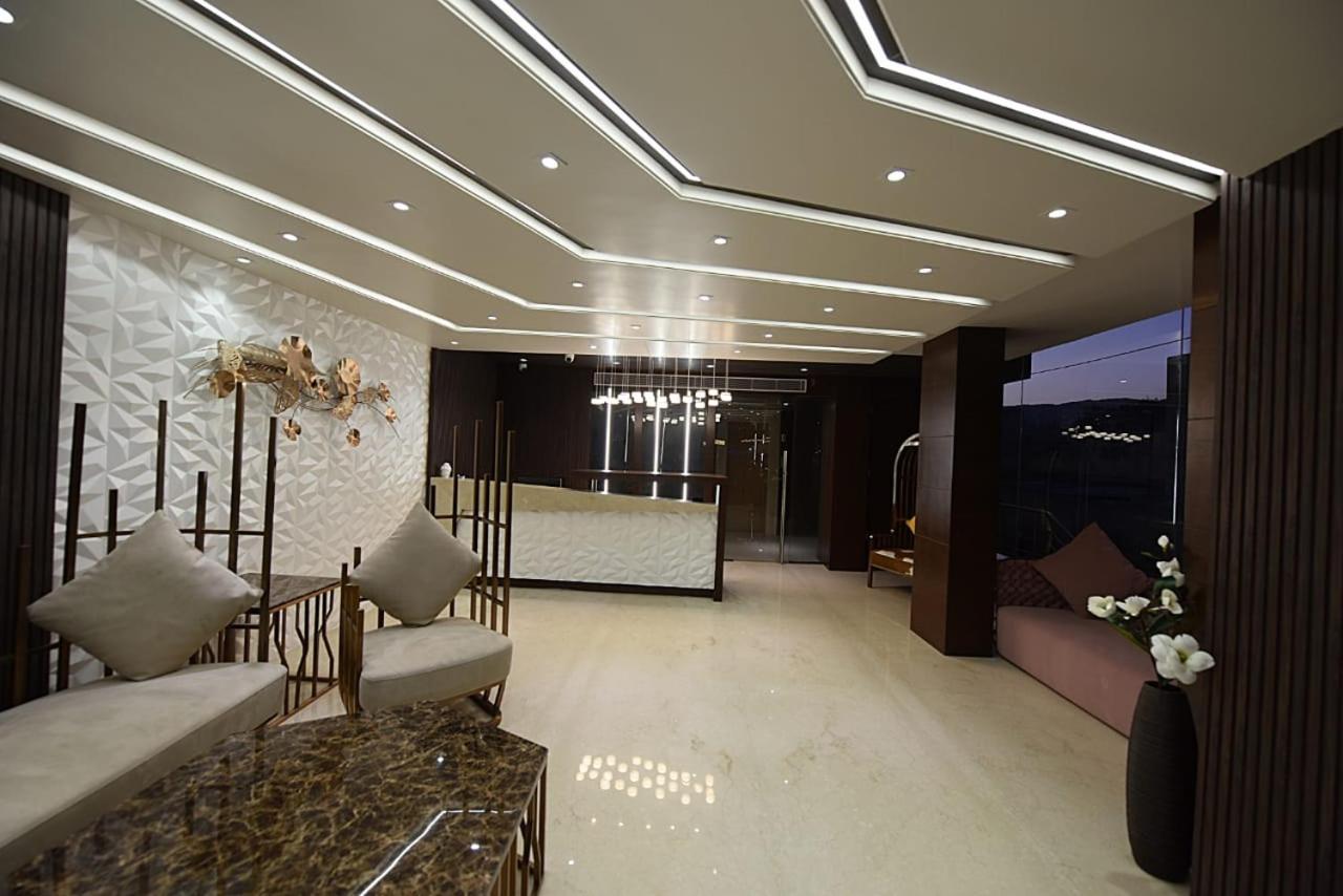 Hotel Jw Cruise Ajmer Esterno foto